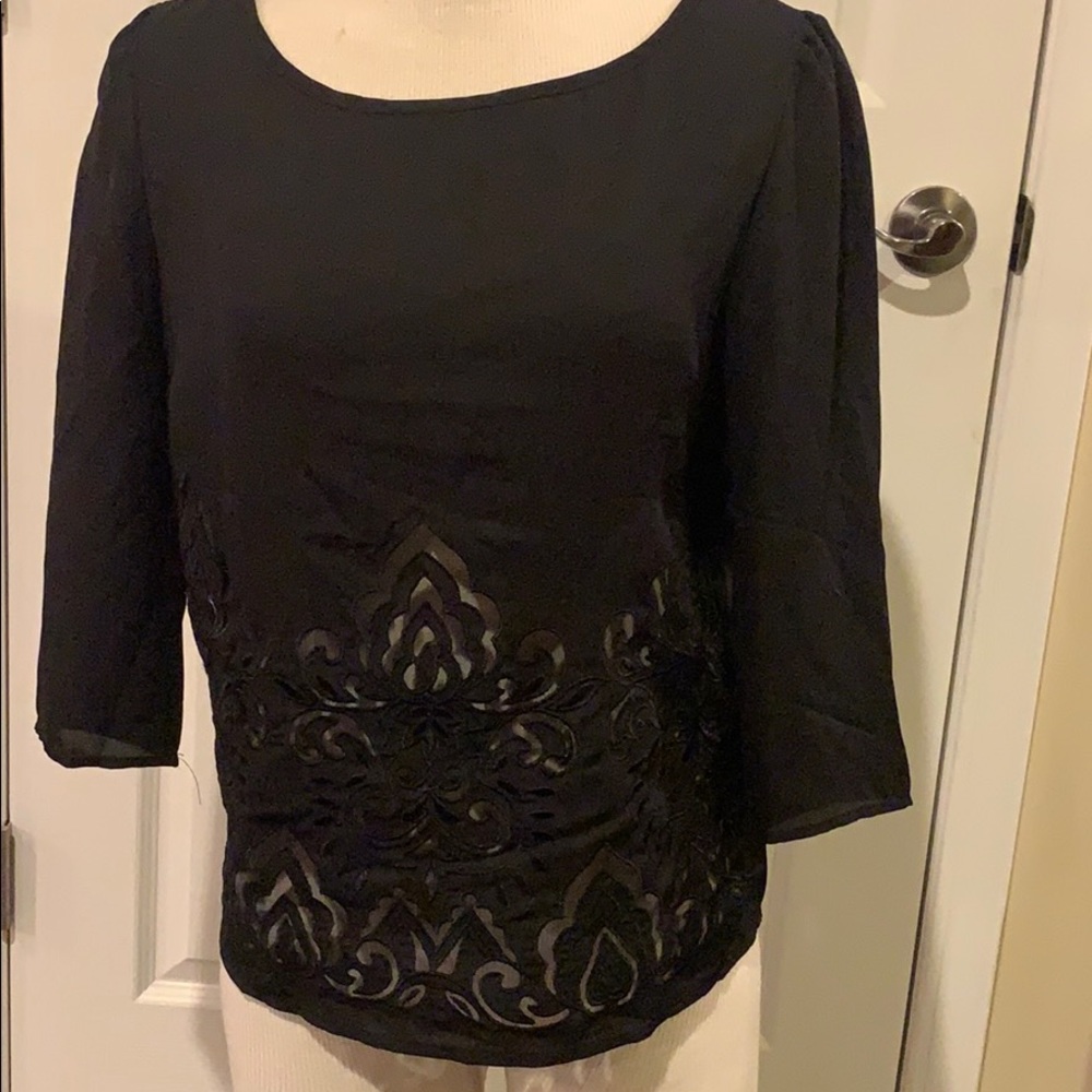 Black 3/4 length top with lace detail